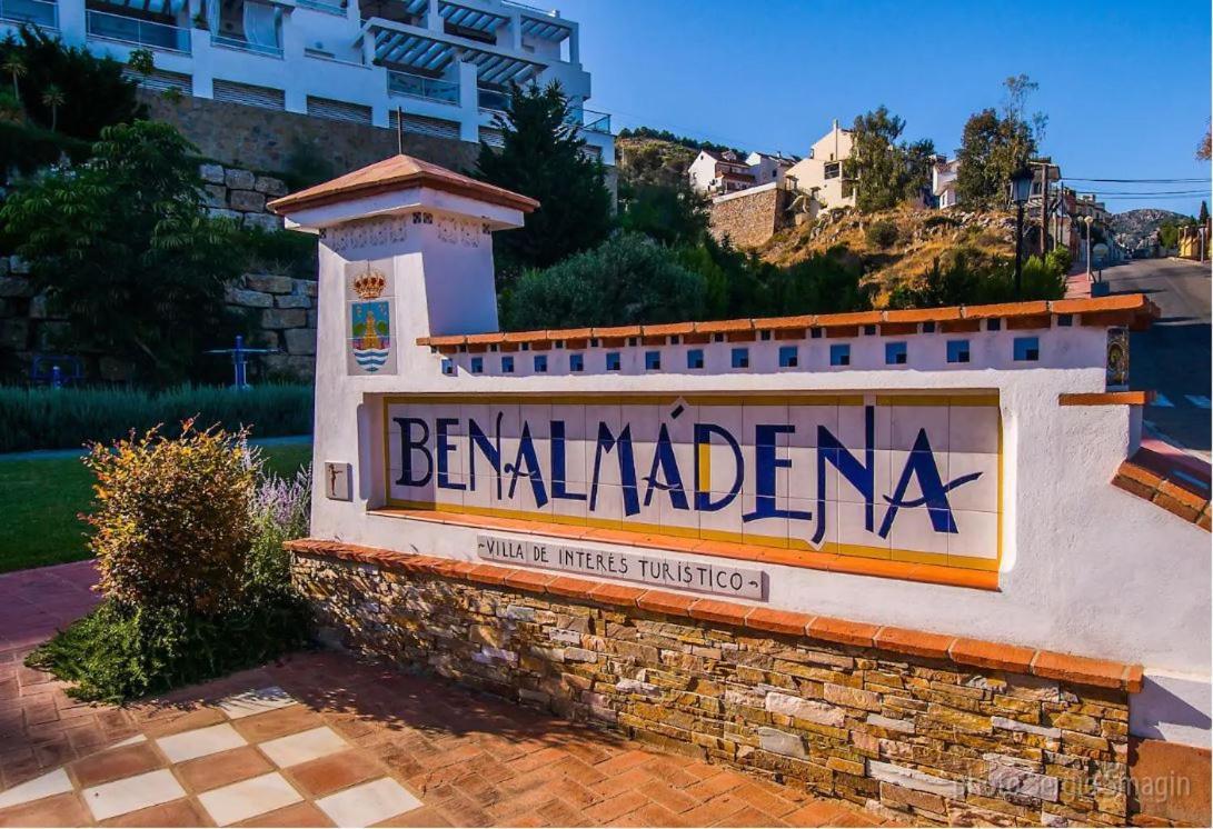 Piso En Alquiler En Benalmadena Costa Appartement Buitenkant foto